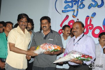 Pyaar Mein Padipoyane Movie Platinum Disc Function